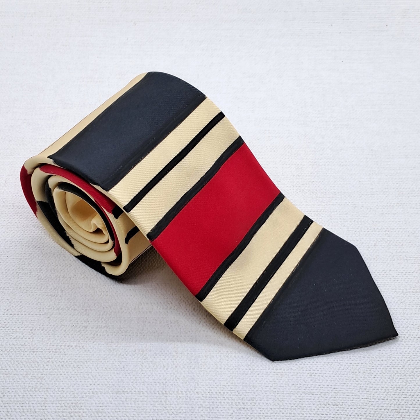 Red & Black Stripe